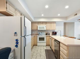106 Falls Point Dr #C3, Lake Ozark, MO 65049