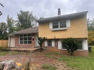 2720 Haverford Rd, Ardmore, PA 19003