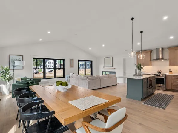 46 Sandwich Rd #46, Plymouth, MA 02360