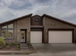 1720 N Hanson Ave, Clovis, CA 93619