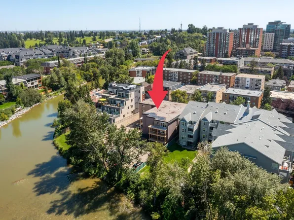 112 23rd Ave SW #306, Calgary, AB T2S 0J1