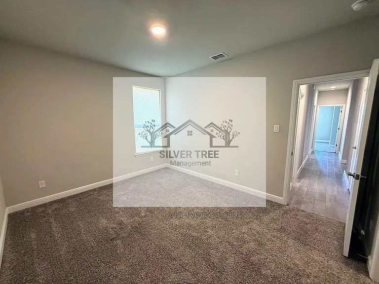 10921 Rockchapel Dr — Photo 32
