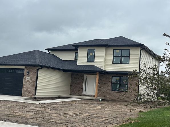 903 Springhill Dr