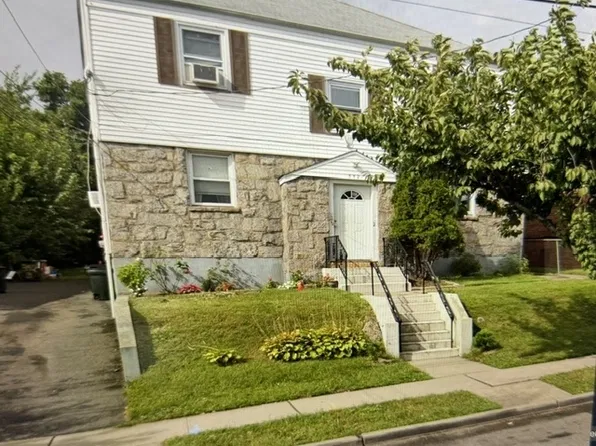 352 Lakeview Ave, Clifton City, NJ 07011
