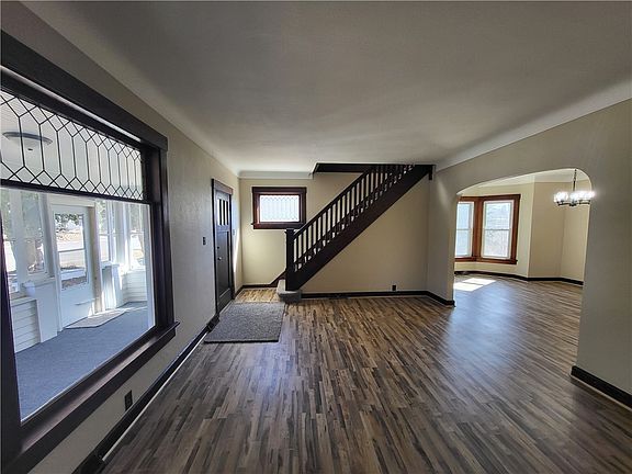 4th image of 1315 Webb Street