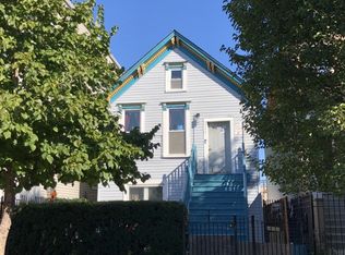 2552 W Cortland St, Chicago, IL 60647