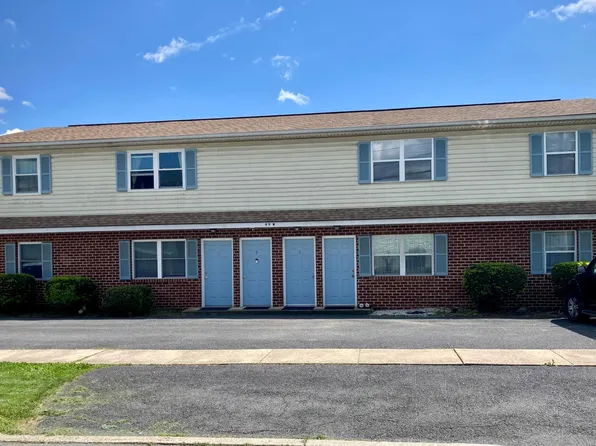 99 W Portland St #8, Mechanicsburg, PA 17055