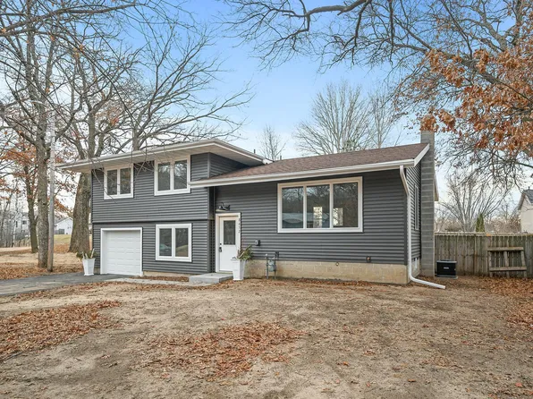 8652 240th Ave NE, Stacy, MN 55079