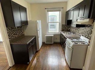 28-41 46th St #2, Astoria, NY 11103