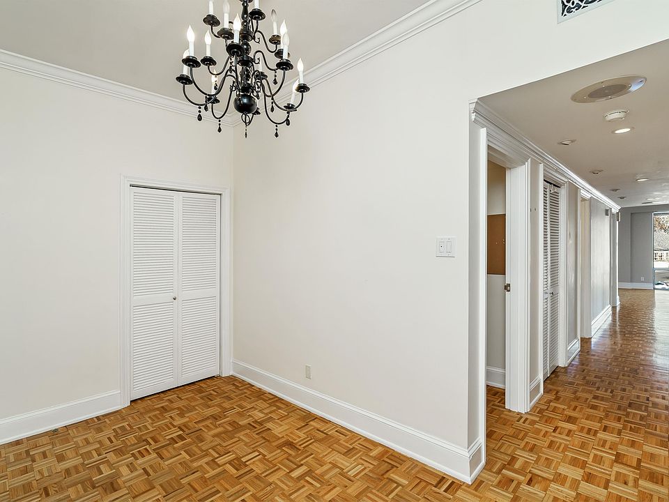 Hamilton House Condominiums 1400 Kenesaw Ave Knoxville, TN Zillow