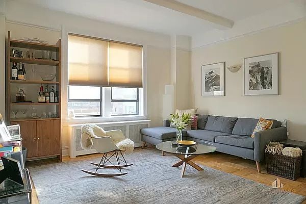 1st image of 140 W 86th St APT 6C