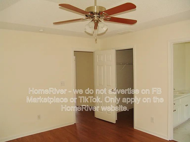 392 Shoal Cir — Photo 14