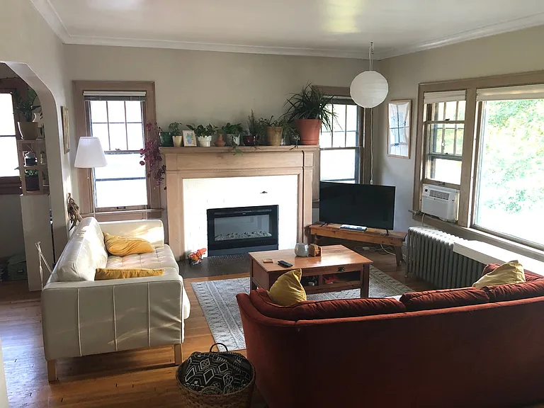 4641 Lyndale Ave S — Photo 3