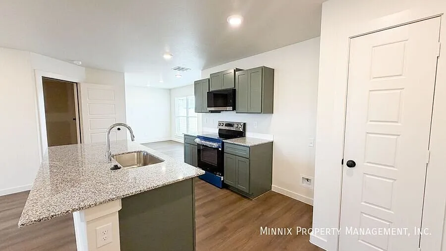 3 bedroom/ 2 Bath for Rent in Lubbock, TX | New Construction | 5613 Colgate St. — Photo 3