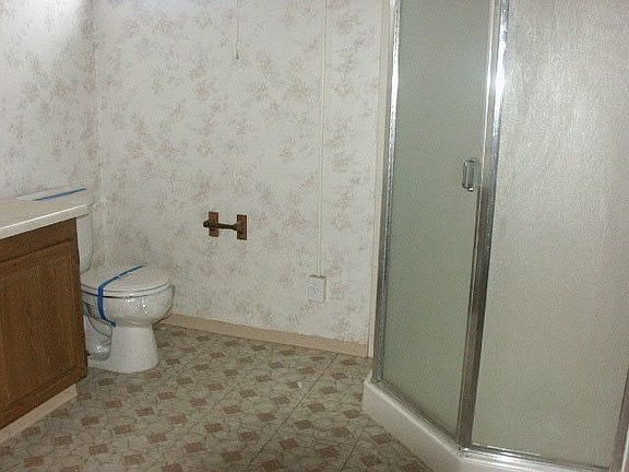 3rd image of 370 Mocliff Dr
