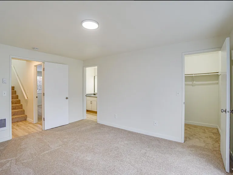 Park Crest Townhomes — Photo 39