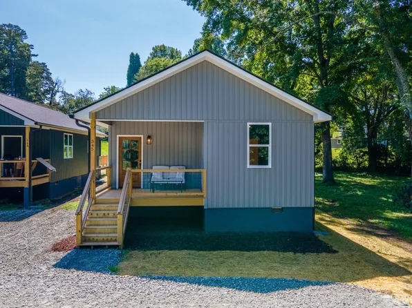 345 Cashiers Valley Rd, Brevard, NC 28712