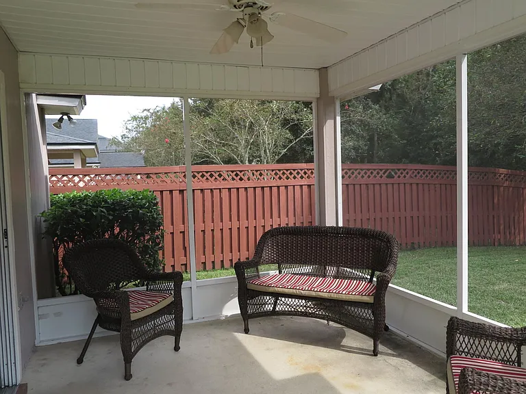 817 Crystal Spring Way — Photo 23