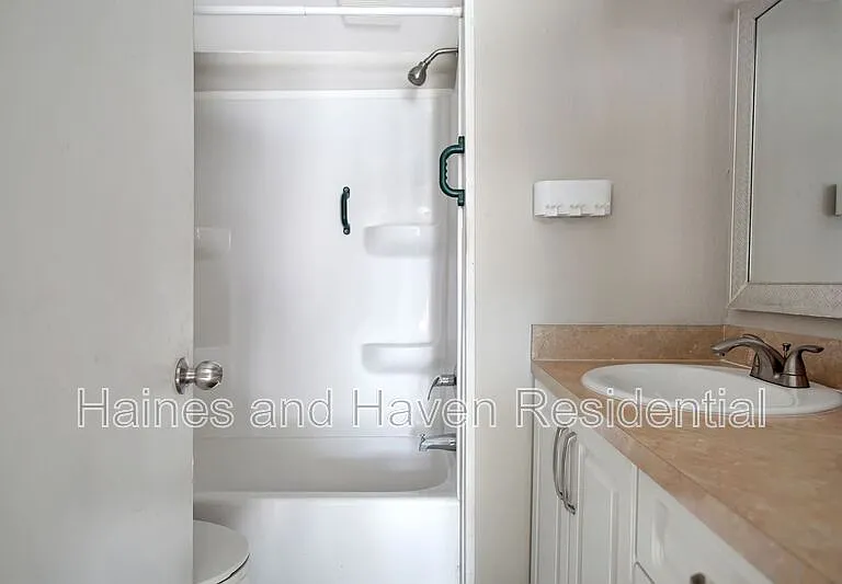 26 Forest Dr #26-B — Photo 17