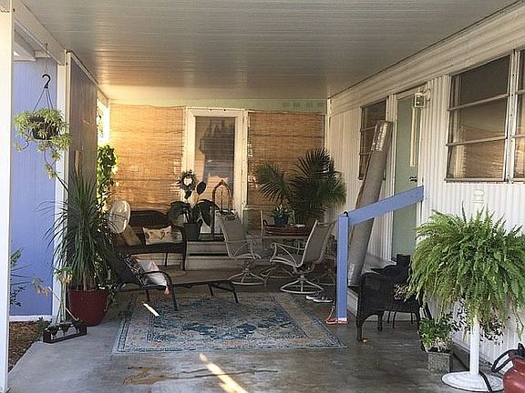 5th image of 20581 Tahitian Blvd
