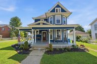 photo property thumbnail