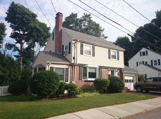 16 Latin Rd, West Roxbury, MA 02132