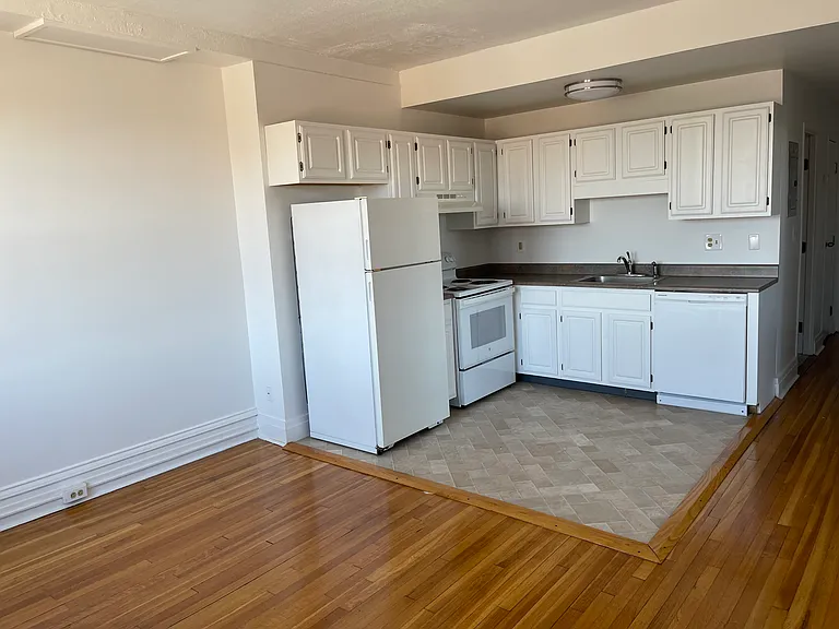 397 STATE ST. — Photo 112