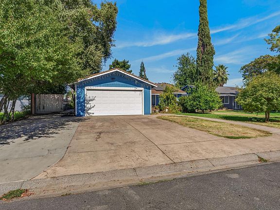 2nd image of 1785 Kenwood Way