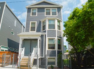 3628 W George St, Chicago, IL 60618
