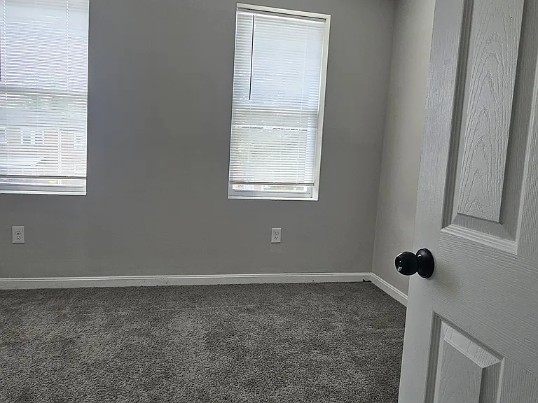 2536 Mosher St — Photo 17