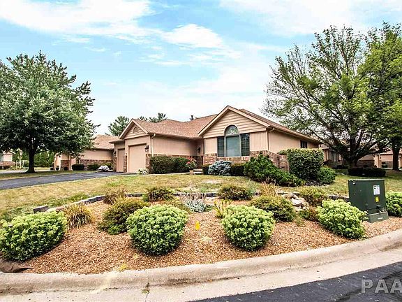 2nd image of 815 W Country Meadows Ln