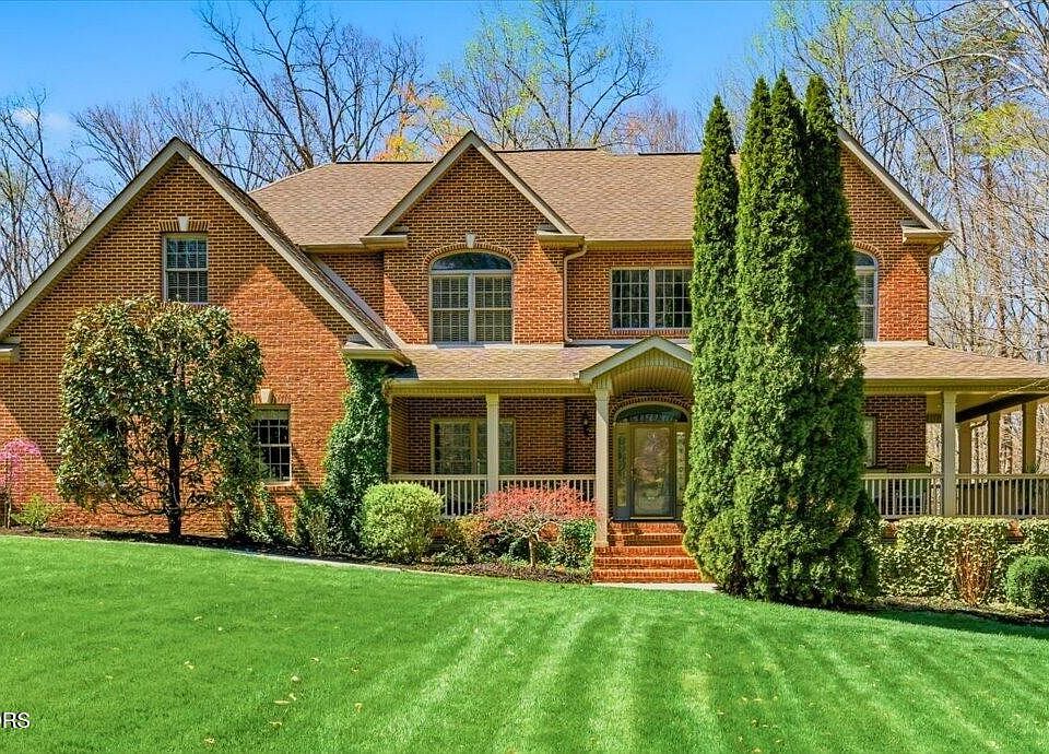 1st image of 213 Andorra Ln