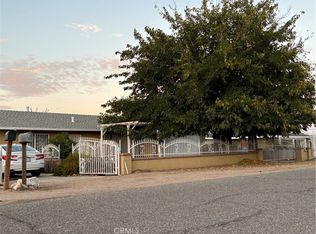 16330 Chestnut St, Hesperia, CA 92345