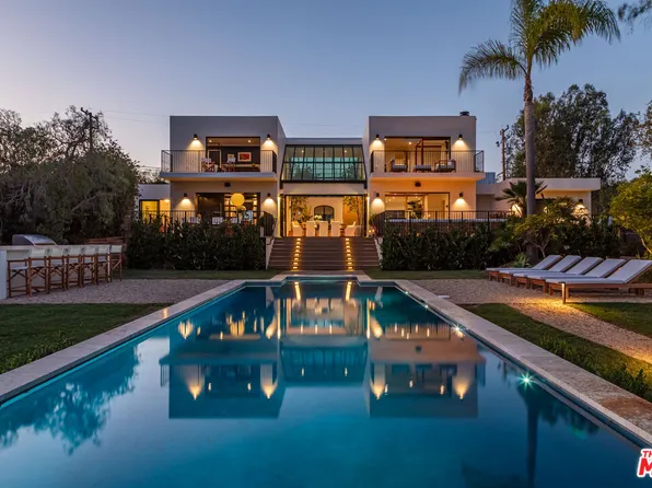 28834 Boniface Dr, Malibu, CA 90265