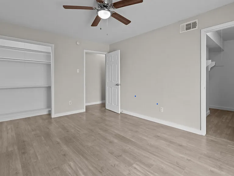 Functional layout with plenty of space