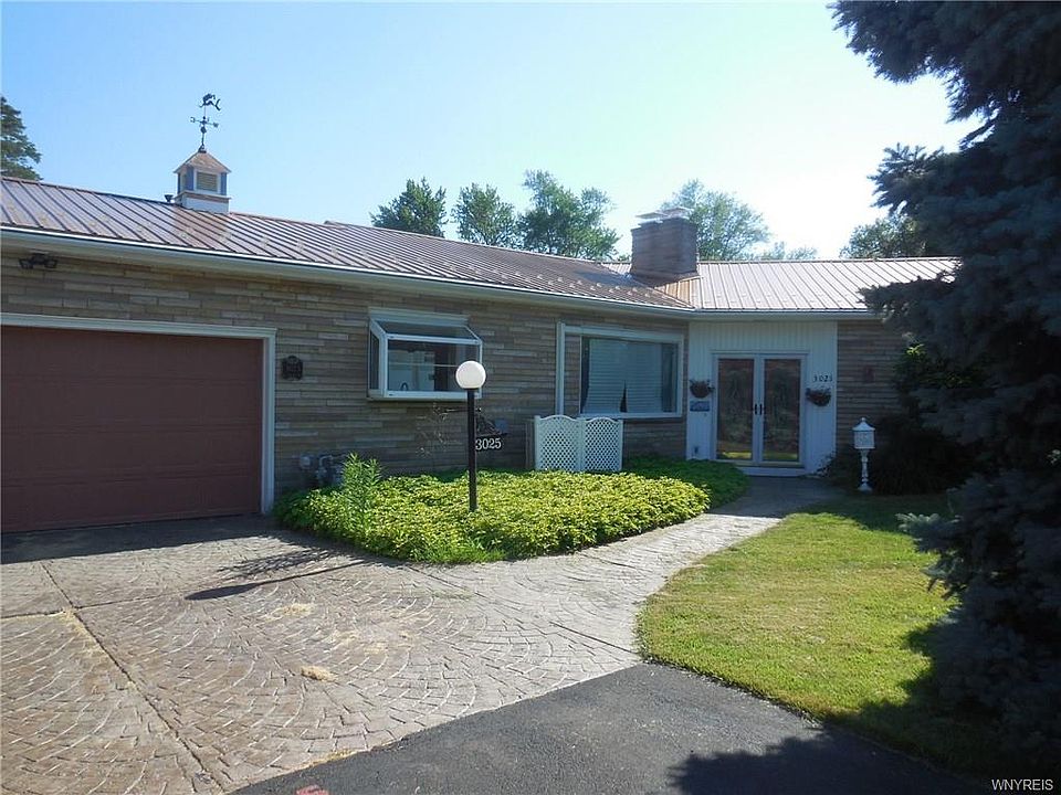 1st image of 3025 Walbridge Dr