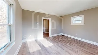 222 Linden Ave #2 — Photo 6
