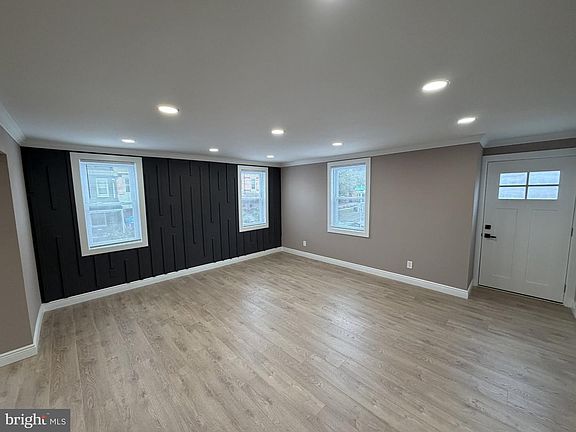 4th image of 6101 Magnolia St