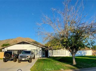 260 Bob White Ln, Riverside, CA 92507