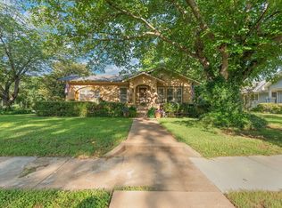 614 Forrest Ave, Cleburne, TX 76033