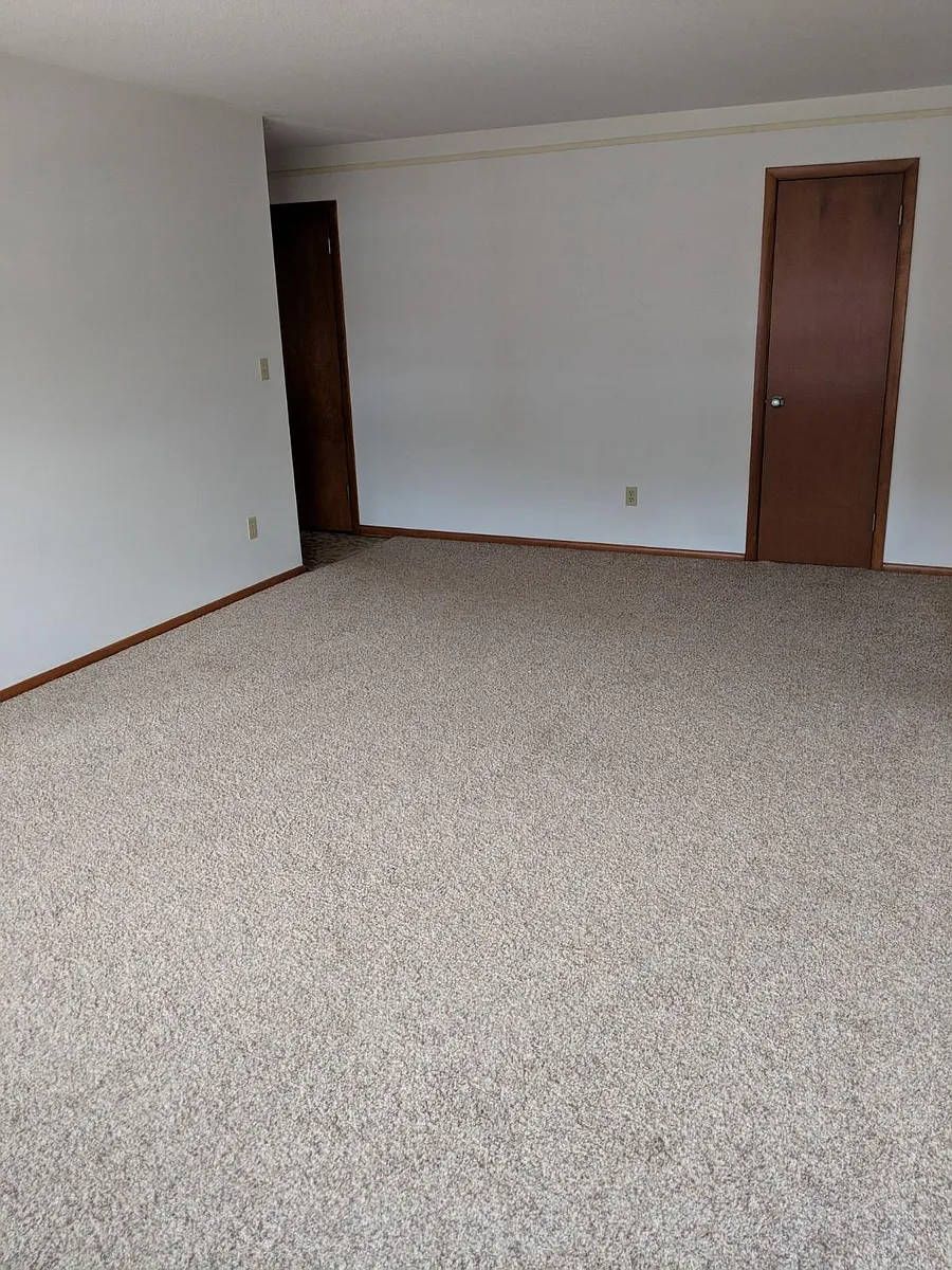 Building Photo - 359 Ewing St #12
