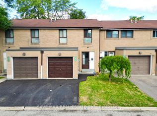 83 Fleetwood Cres, Brampton, ON L6T2E5