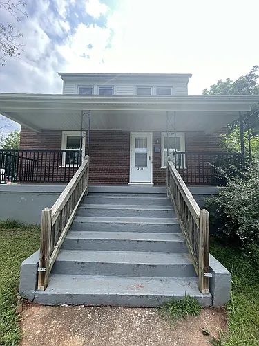 2518 Morson St Photo 1