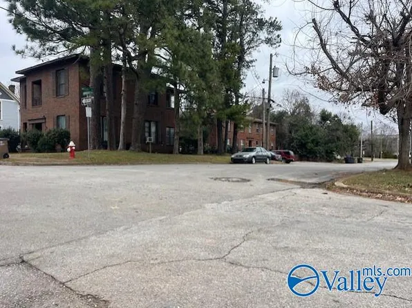 422 Lafayette St NE, Decatur, AL 35601