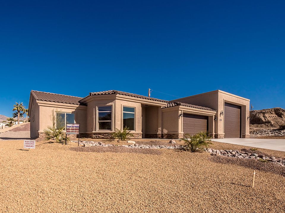 1st image of 3390 Desert Dr
