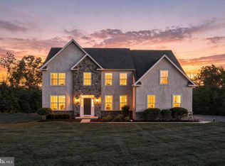70 Alexandrea Cir, Harleysville, PA 19438