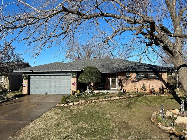 11341 E 3rd St, Tulsa, OK 74128
