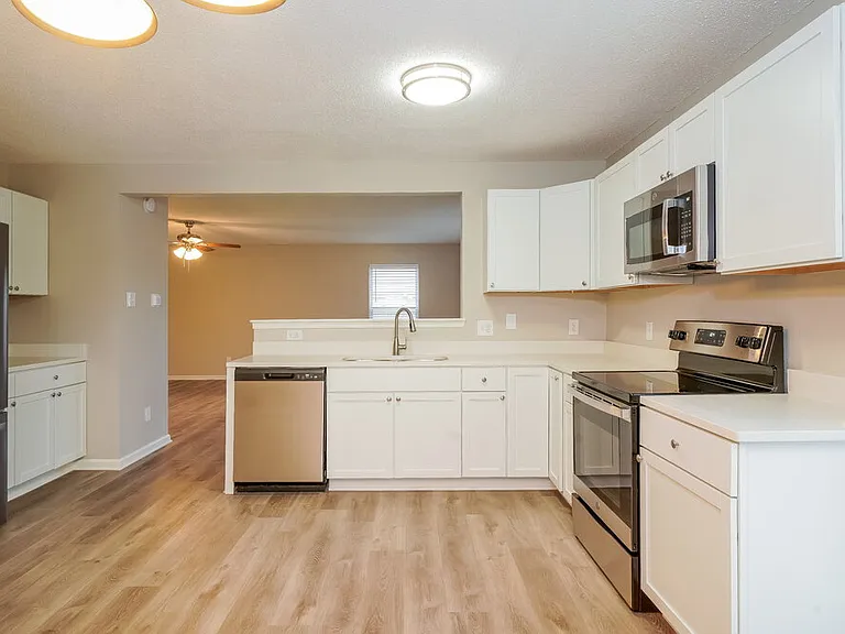 12337 Bearsdale Dr — Photo 8