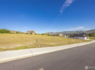 59 Sailing Hawk Ln, Manson, WA 98831
