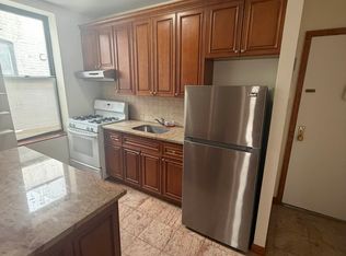 7121 Fort Hamilton Pkwy #3F, Brooklyn, NY 11228